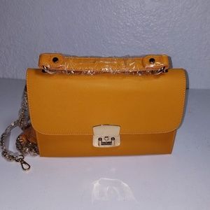 Purse Forever 21 mustard